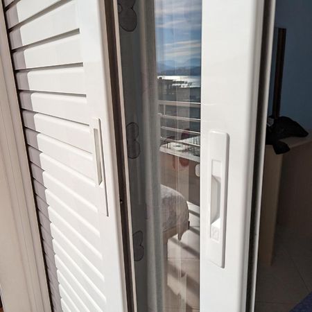 Sarah'S Apartments - 5 Min Walk To Beaches & Boulevard - Big Balcony! ซารานเดอ ภายนอก รูปภาพ