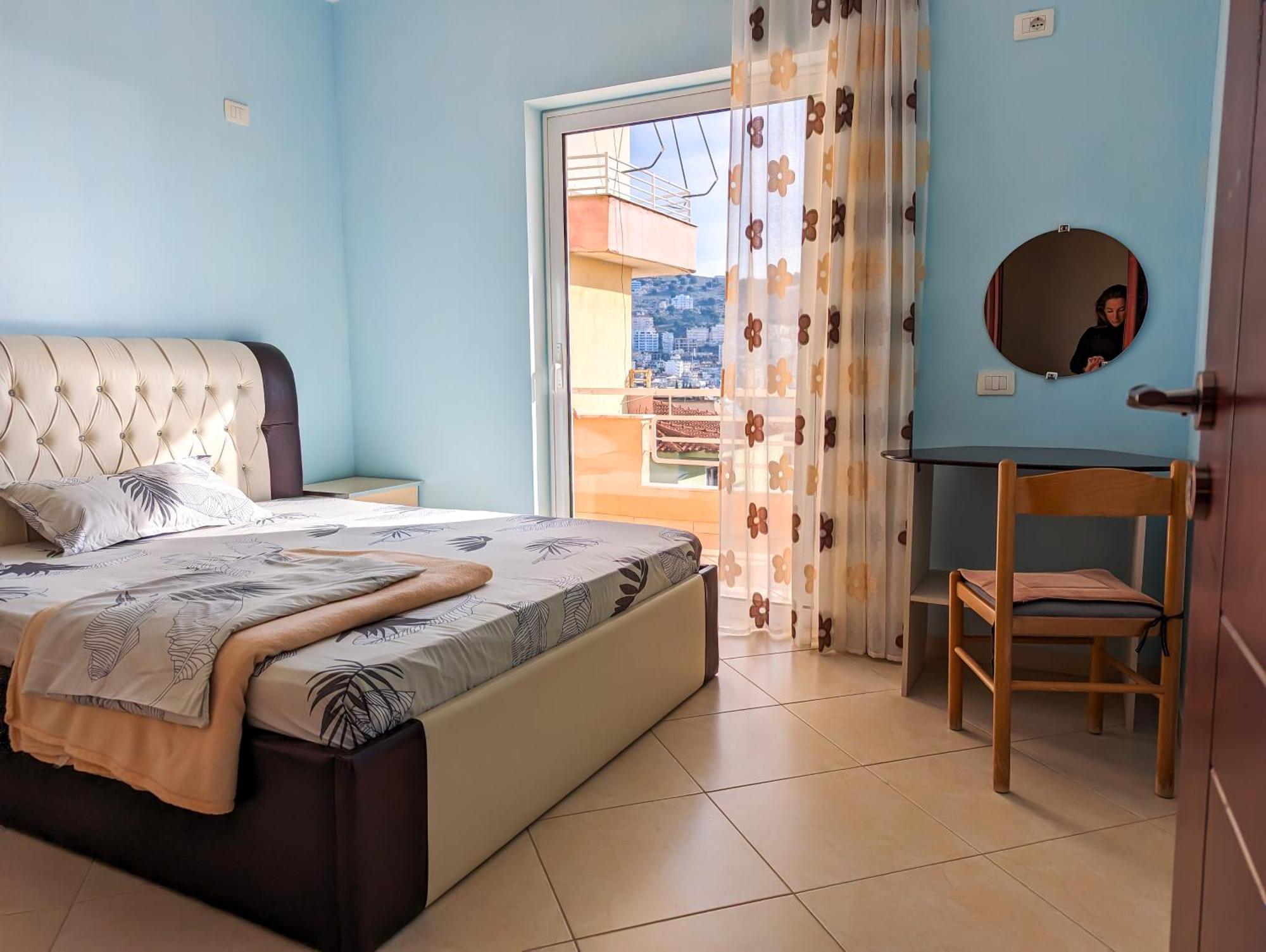 Sarah'S Apartments - 5 Min Walk To Beaches & Boulevard - Big Balcony! ซารานเดอ ภายนอก รูปภาพ