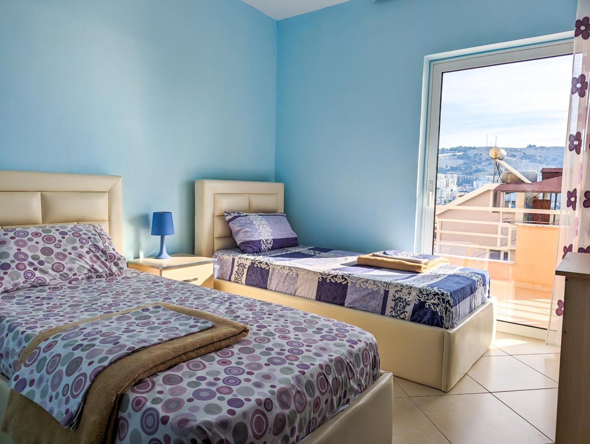 Sarah'S Apartments - 5 Min Walk To Beaches & Boulevard - Big Balcony! ซารานเดอ ภายนอก รูปภาพ