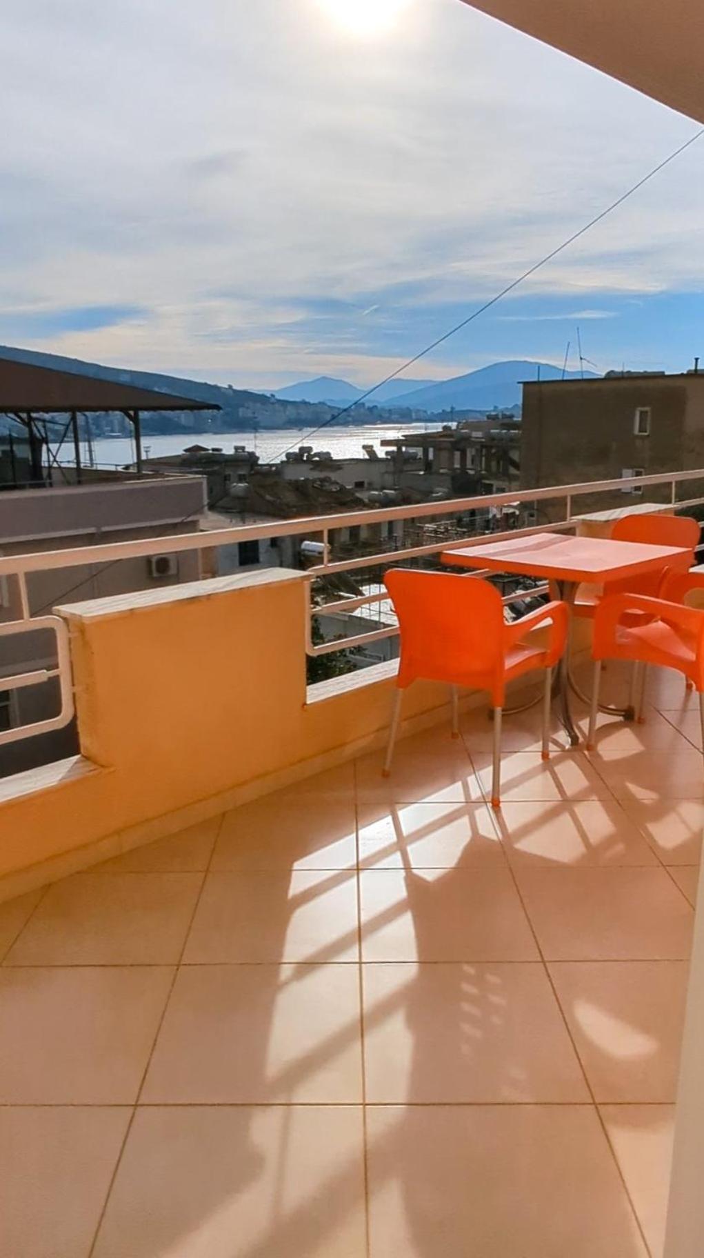 Sarah'S Apartments - 5 Min Walk To Beaches & Boulevard - Big Balcony! ซารานเดอ ภายนอก รูปภาพ